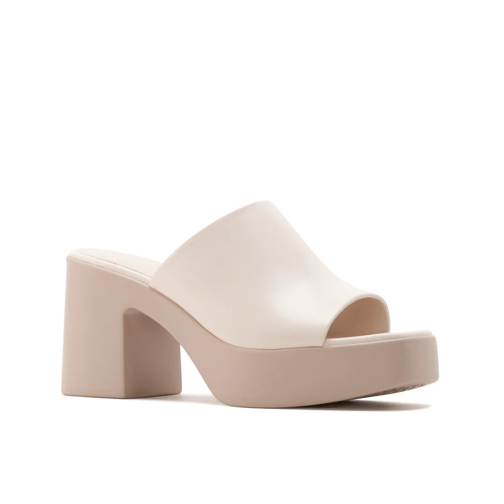 NADIA - Image 17